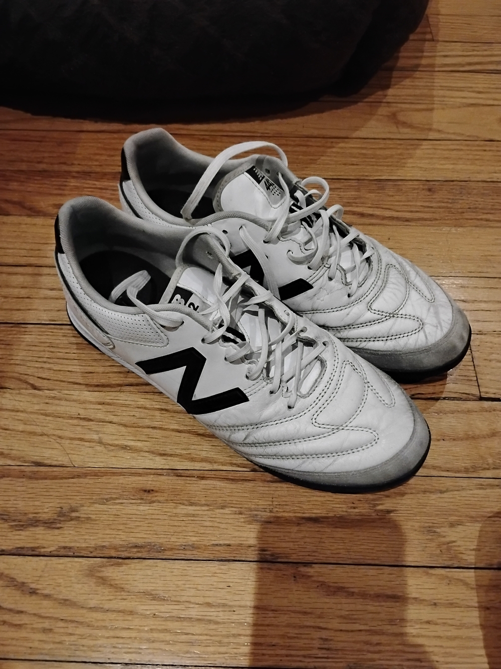 New Balance White & Black Men's Soccer/Training Shoes